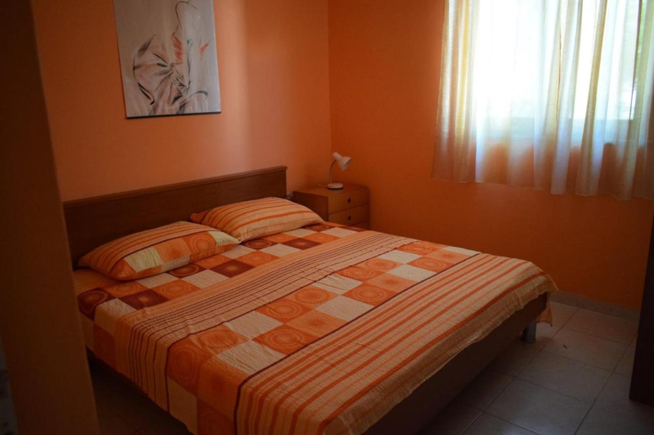 Apartmani Veronika นิน ภายนอก รูปภาพ