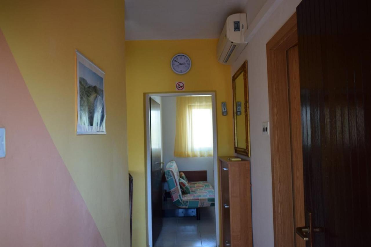 Apartmani Veronika นิน ภายนอก รูปภาพ